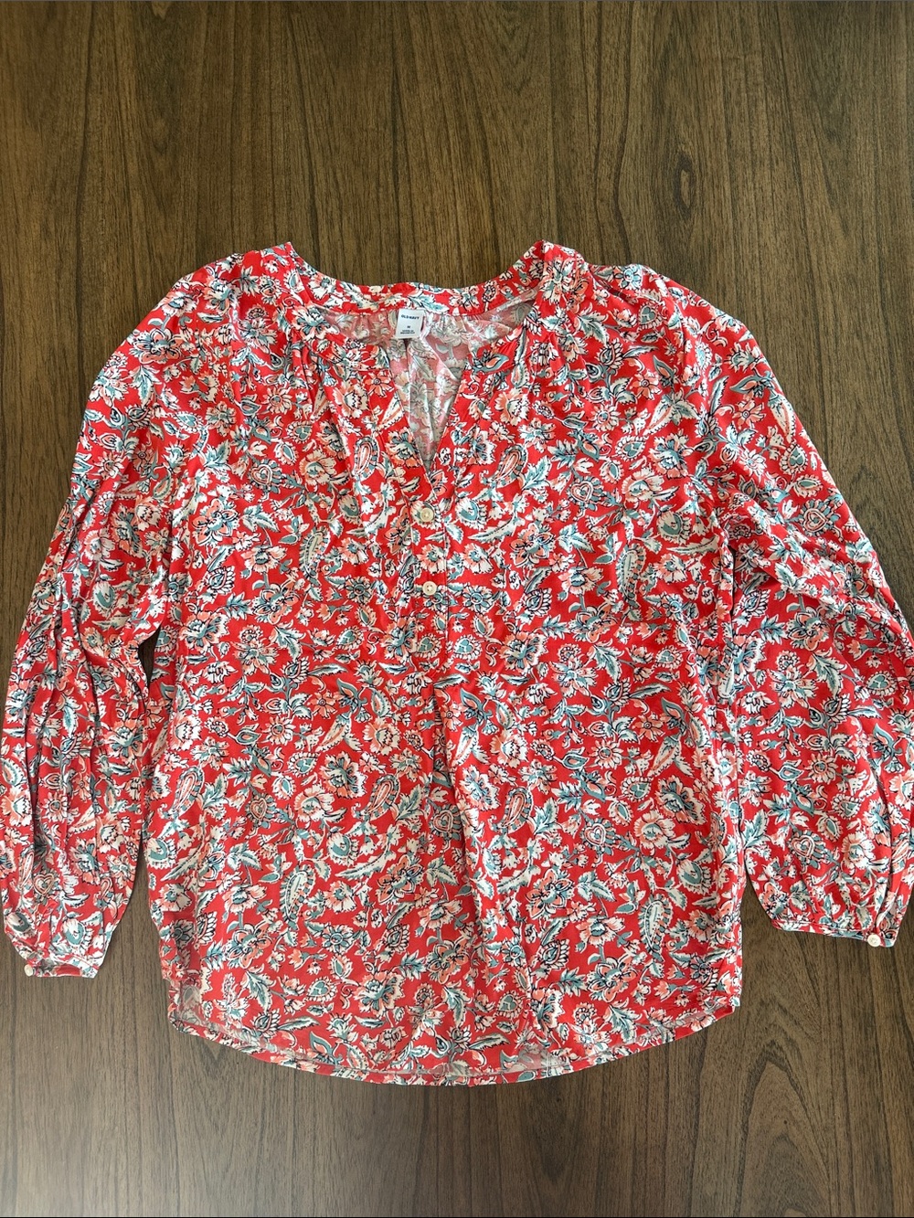 Old Navy Women’s Red Floral Button-Front Blouse